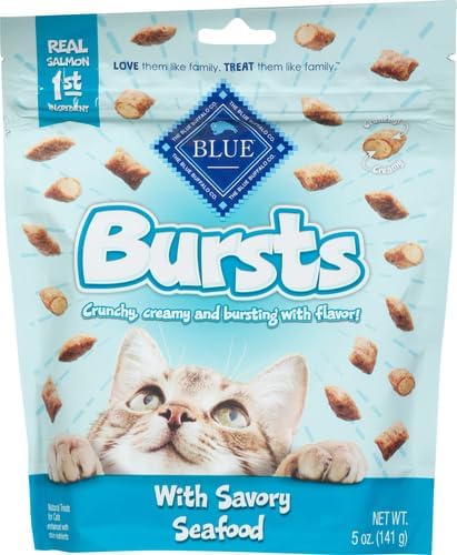 Blue Buffalo Bursts Crunchy Cat Treats, Seafood 5-oz Bag (Pack of 4)