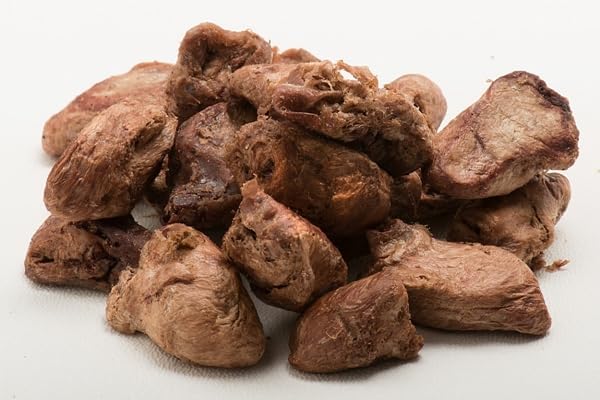 Fresh Is Best Freeze Dried Dog Treats - Raw Freeze Dried Chicken Hearts for Dogs & Cats - Dog Training Treats in Resealable Zipper Bag - High-Protein Single Ingredient - Made in The USA
