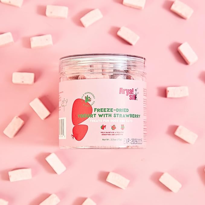 Freeze-Dried Single Ingredient Dog Treats (Strawberry Yogurt with Goat Milk)