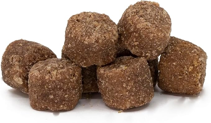 What's Barking Soft Bites, Soft Chewy Dog Treats for Training or Snacking, Pet Essentials, Bite Size Pieces for Dogs, Natural Ingredients, Made in USA, Resealable Bag (Pack of 1, Blueberry Beetroot)