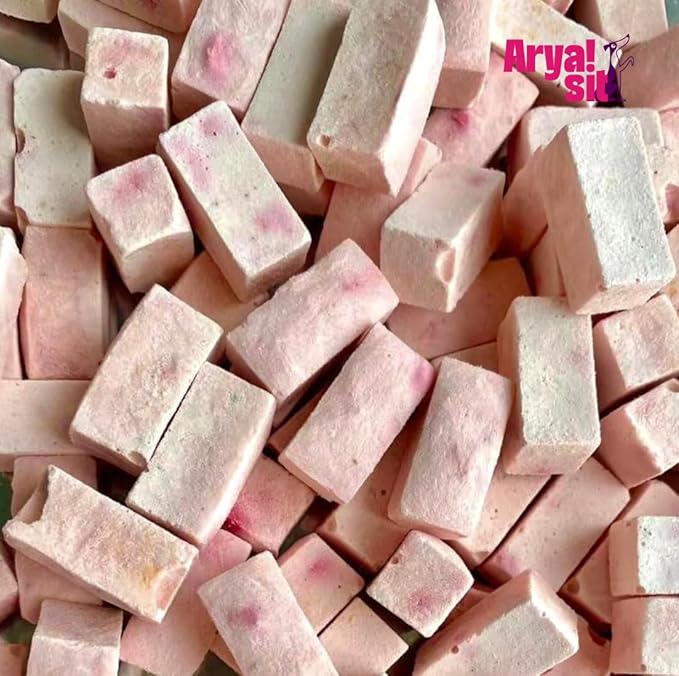 Freeze-Dried Single Ingredient Dog Treats (Strawberry Yogurt with Goat Milk)