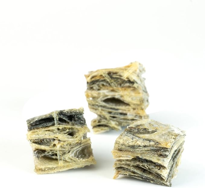 SKIPPER'S Crunchy Cod Fish Skin Cubes - All Natural & Single Ingredient Baked Cod Skin Dog Treats, Rich in Omega 3, Hypoallergenic Crunchy Bites, Gluten Free Treat Great for Cleaning Teeth | (7.05 Oz)