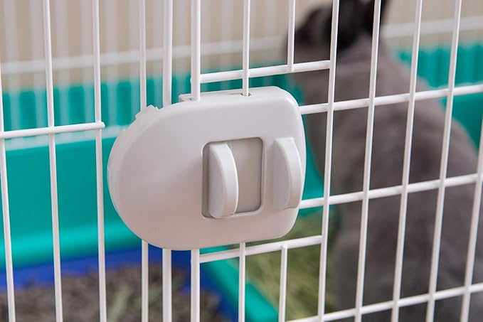 IRIS USA Large Portable Wire Rabbit Cage with Top Access and Two Tray Division, Easy Access Secure Lock and Easy to Clean Movable House for Small Sized Animals Rabbit Guinea Pigs Rat Hamster, Green