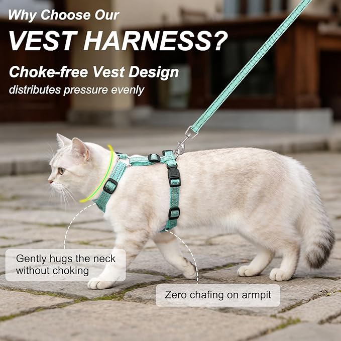 BEAUTYZOO Cat Harness and Leash Set Escape Proof, Small Cat Vest Harness for Walking, Adjustable Step in Kitten Harnesses for Travel, Soft Lightweight Outdoor Cute Kitten Harnesses, Pineapple S