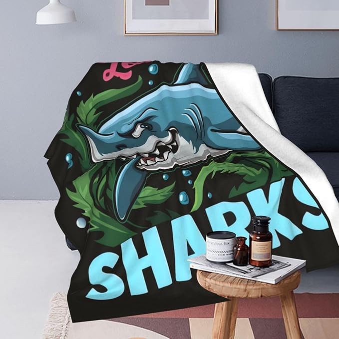 Just A Girl Who Love Sharks Blanket Ocean Sharks Decor Throw Blanket Gifts for Girls Boys Super Warm Soft Plush Fleece Flannel Blanket Winter Couch Bedding Blanket for Adults Kids Women Men 60"X50"