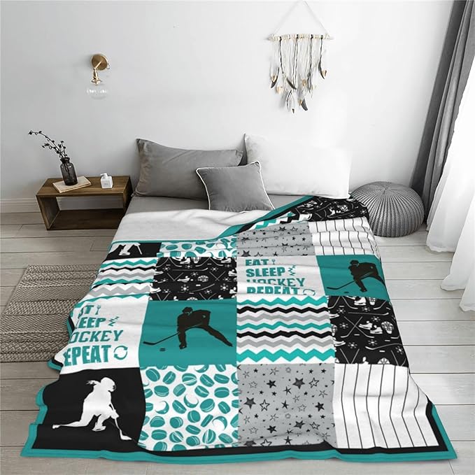 Hockey Throw Blanket - Cozy Fleece Flannel Plush Bedding for Boys, Girls, Men, Women, Youth, Kids - Ice Hockey Gifts for Couch, Sofa, Bed Decor 50"X60"