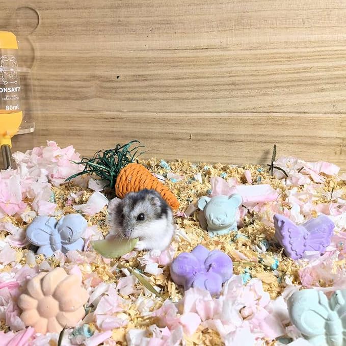 Hamiledyi 30PCS Rabbit Grass Balls 1.96in Guinea Pig Balls Small Animal Activity Enrichment Toy for Bunny Chinchilla Hamster Gerbil Grinding Playing