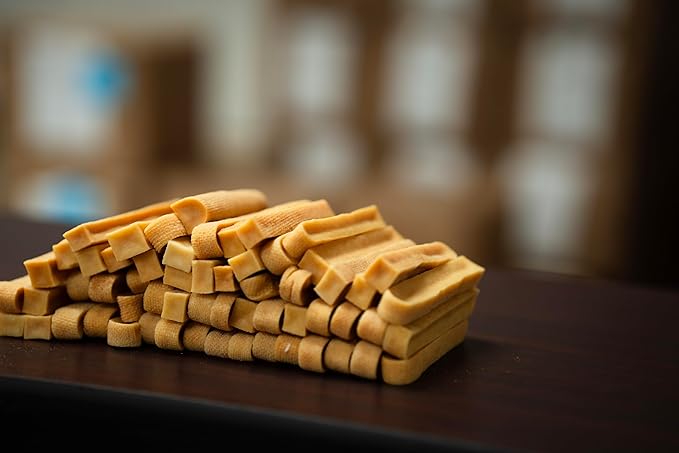Yak & Paws Gold Yak Cheese Himalayan Dog Chews 9.2-10.6 oz (Large - 1 Bar) | Dog Treats Large Breed | Odorless and Great for Oral Health | Long Lasting | High Protein | Dental Sticks