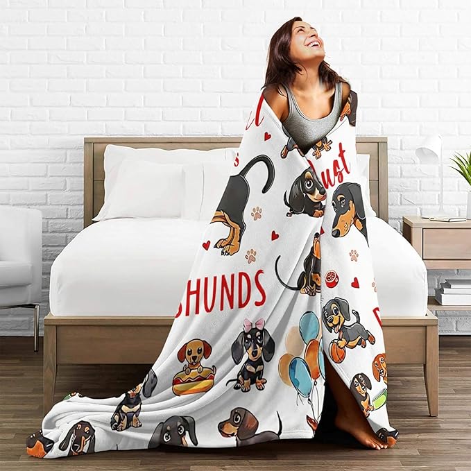 SweetFox Just A Girl Who Loves Dachshunds Blanket, Dachshund Dog Decor Throw Blanket Gifts for Girls Boys Lover Super Warm Soft Plush Fleece Flannel Bedding Blankets for Kids Adults Men Women 60"X50"