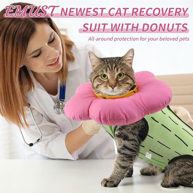 EMUST 2PCS Cat Recovery Suit and Cat Surgery Suit, Cute Cats Surgical Suit for Abdominal Wounds or Skin Diseases, Adjustable Flower Neck Cats Cone Collar Soft for 4-8lb(Green, M)