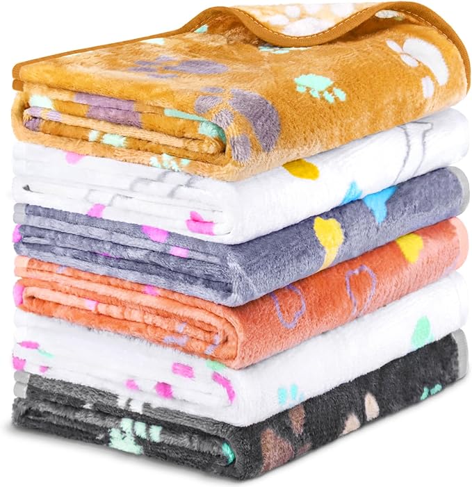YedsIntu 6 Pcs Washable Guinea Pig Blankets Absorbent Small Animal Fleece Bedding Cage Liners Reusable Pet Pee Pad Sleep Mat Pad Cover for Hamster Ferret Rabbit Chinchilla Hedgehog (Grey, 24" x 47")