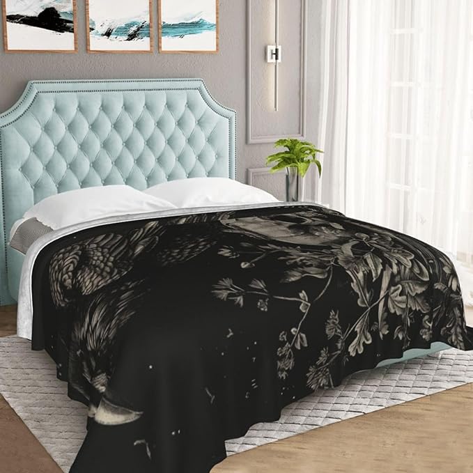Raven and Skull Blanket Gifts for Women Men Adults Gothic Lovers, Goth Book Plush Fleece Throw Blankets, Cozy Soft Warm Bedding Decor for Sofa Living Room Travel 50"x60"
