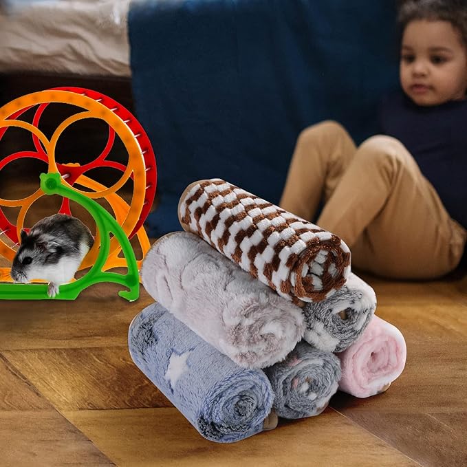 Grddaef Guinea Pig Fleece Blankets 6 Pieces Waterproof & Washable Small Animal Cage Liners Sleep Mat Bedding Pad for Hamster Chinchilla Rabbit Hedgehog (M-24 x 16 Inch)