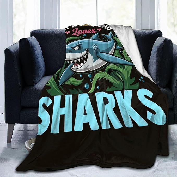 Just A Girl Who Love Sharks Blanket Ocean Sharks Decor Throw Blanket Gifts for Girls Boys Super Warm Soft Plush Fleece Flannel Blanket Winter Couch Bedding Blanket for Adults Kids Women Men 50"X40"