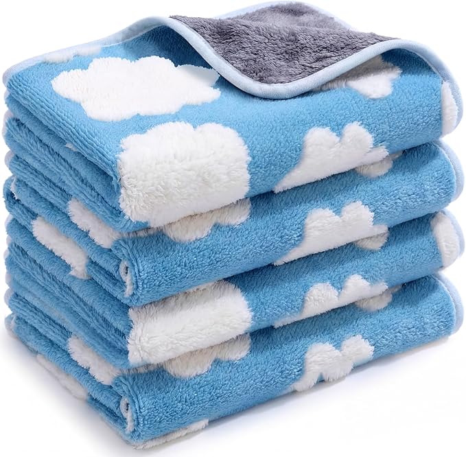Reginary 4 Pcs Waterproof Guinea Pig Blankets Washable Small Animal Fleece Bedding Guinea Pig Cage Liners Reusable Training Pads Pet Pee Pad Sleep Mat for Hamster(White Clouds,24 x 16 Inch)