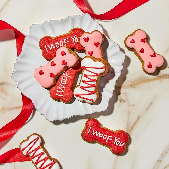 Thoughtfully Pets, Puppy Love Gourmet Dog Cookie Gift Set, Ginger Flavored Crunchy Dog Treats in Bone Shapes, Set of 8