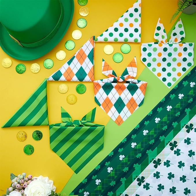 Shyyween 100 Pcs St Patricks Day Bandanas Bulk for Dogs Adjustable Irish Shamrocks Clover Green Plaid Triangle Soft Bibs Puppy Bandana for Small Medium Large Pet Costume(25.6 x 17.7 x 17.7 Inch)