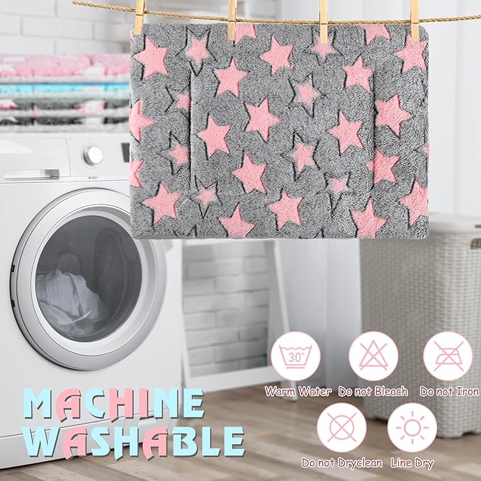 Haull 4 Pcs Waterproof Guinea Pig Bedding Guinea Pig Bed Plush Cage Liners Soft Rabbit Dog Crate Pad Cat Mat Reversible Cozy Animal Pee Pad Hamster Bunny Mat Accessory(Cute Star,13 x 10 Inch)