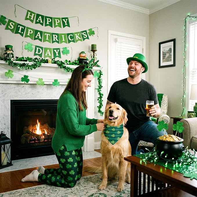 Shyyween 100 Pcs St Patricks Day Bandanas Bulk for Dogs Adjustable Irish Shamrocks Clover Green Plaid Triangle Soft Bibs Puppy Bandana for Small Medium Large Pet Costume(25.6 x 17.7 x 17.7 Inch)