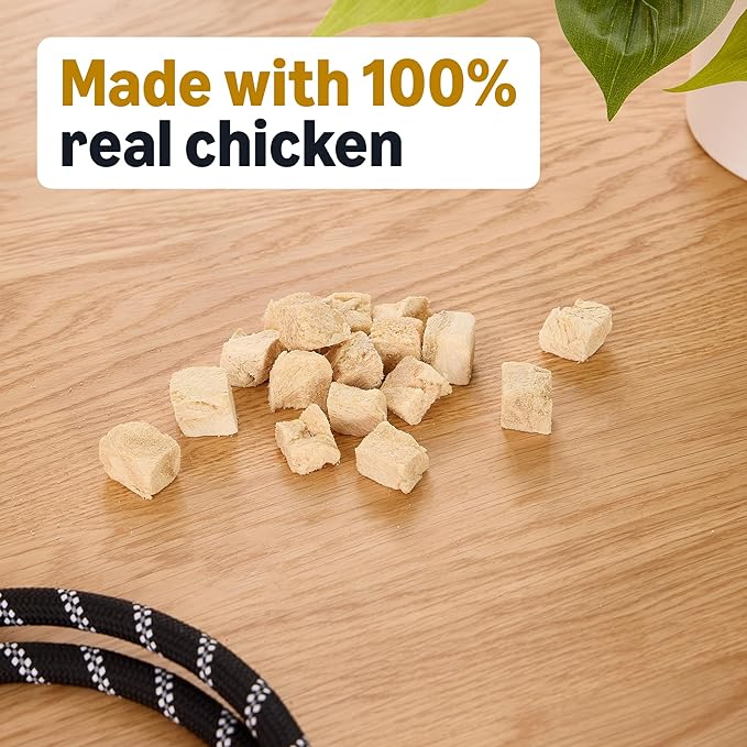 Amazon Basics Dog Treats Freeze Dried Raw Single Ingredient Chicken Breast, High Protein, Healthy Training Treats or Meal Topper for All Dogs, Grain-Free, 3 Oz (Pack of 2) (Previously Wag)