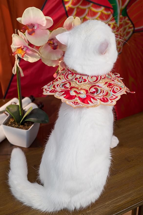 Leo Kitty Chinese-Style Classic Lion Pet Costume for Cats & Small Dogs — Festive New Year & Christmas Outfit, Cute & Joyful, Top Choice for a Unique Look