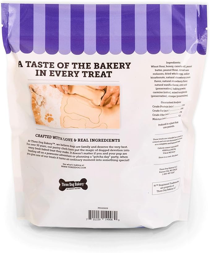 Three Dog Bakery Soft Baked PB&J Bites, Peanut Butter & Strawberry Flavor, Premium Treats for Dogs, 24 Ounce Box, 4-Pack