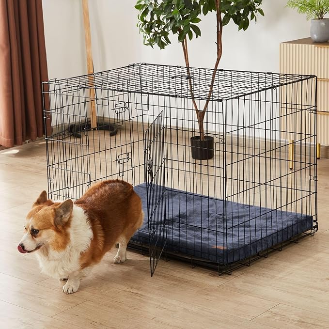 LIORCE Dog Bed Medium Size Dogs - 30-inch Dog Crate Pad with Removable Washable Cover and Waterproof Lining - Memory Foam Kennel Mat - Reversible Pet Bed (Cool & Warm), Dark Grey