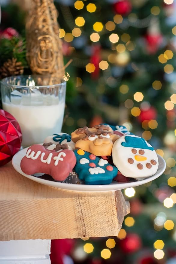 Wufers Singing Snow Globe Dog Advent Calendar, 24 Gourmet Holiday Dog Cookies – Christmas Countdown Dog Treats, Human-Grade Ingredients, Made in North America