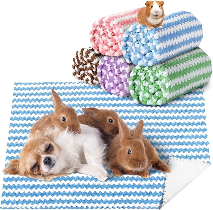 Hahafelt 5 Pcs Waterproof Guinea Pig Fleece Bedding Blankets Absorbent Guinea Pig Cage Liner Washable Small Animal Pee Pad Reusable Pet Blanket Wash Cloth Bedding Mat Pad (Multi Colors,18 x 24 Inch)