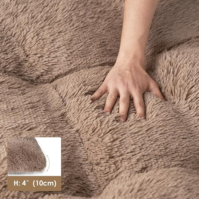 EHEYCIGA Fluffy Dog Crate Bed for Medium Dogs, Plush Faux Fur Crate Pad, Calming Anti Anxiety Medium Dog Bed for Crate, Washable Soft Warm Mat with Non-Slip Bottom, Camel
