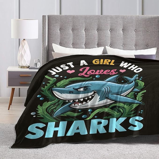 Just A Girl Who Love Sharks Blanket Ocean Sharks Decor Throw Blanket Gifts for Girls Boys Super Warm Soft Plush Fleece Flannel Blanket Winter Couch Bedding Blanket for Adults Kids Women Men 80"X60"