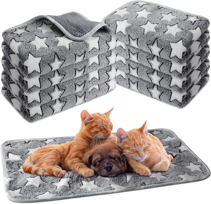 Tudomro 8 Pcs Guinea Pig Blankets Washable Small Pet Fleece Bedding Cage Liners Double Sided Pet Reusable Sleep Mat Pad Cover for Ferret Chinchilla Furniture Protection(Grey Star,16 x 24 Inch)