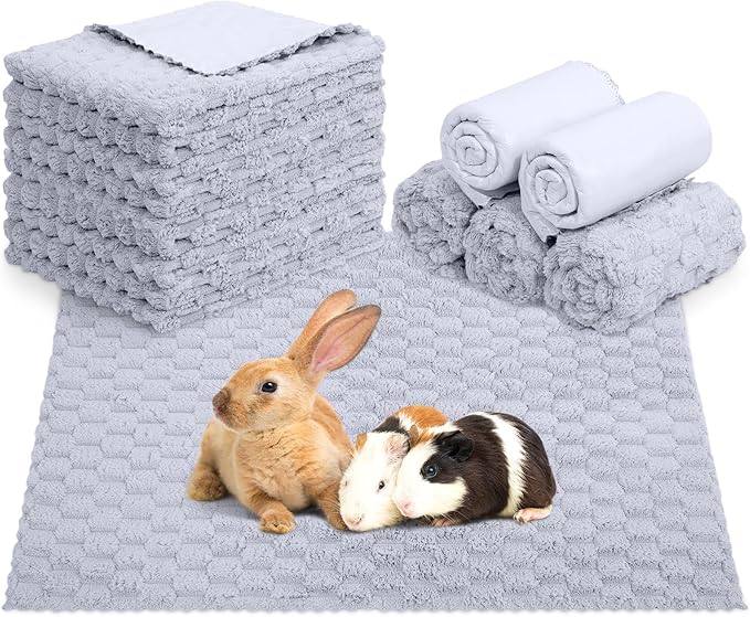 SmoothNovelty 5 Pcs Waterproof Guinea Pig Blankets Washable Small Animal Pee Pad Pet Blanket Sleep Bedding Mats Absorbent Guinea Pig Cage Liner Reusable Pet Sleep Pad (Light Gray,18" X 24",Waffle)