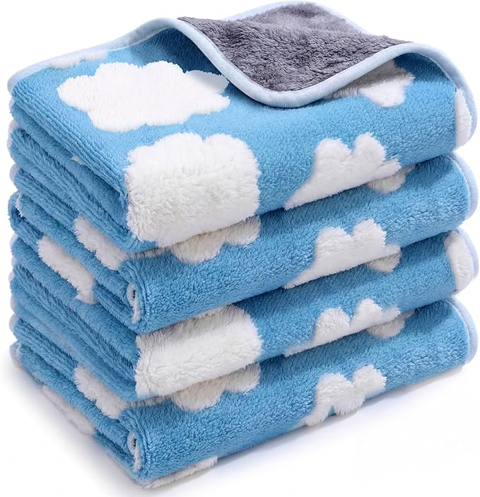 Reginary 4 Pcs Waterproof Guinea Pig Blankets Washable Small Animal Fleece Bedding Guinea Pig Cage Liners Reusable Training Pads Pet Pee Pad Sleep Mat for Hamster (White Clouds,12 x 12 Inch)