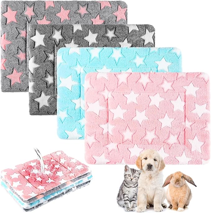 Haull 4 Pcs Waterproof Guinea Pig Bedding Guinea Pig Bed Plush Cage Liners Soft Rabbit Dog Crate Pad Cat Mat Reversible Cozy Animal Pee Pad Hamster Bunny Mat Accessory(Cute Star,13 x 18.5 Inch)