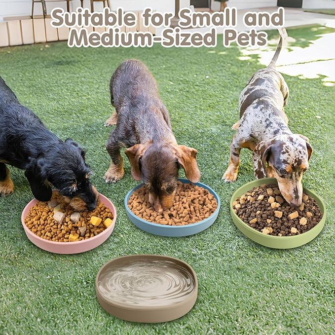 VCEPJH 2 Pack Silicone Dog Plates for Food Shallow Pet Bowl Flat Puppy Food Bowl Whisker Fatigue Cat Feeding Bowls Noiseless Dishes for Dry and Wet Food (Square-Round Green)