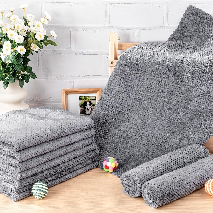 VitalCozy 10 Pcs Guinea Pig Cage Liners Washable Rat Bedding for Guinea Pigs Controlling Absorbent Waterproof Pee Pads Blanket for Rabbits Hamster Small Animal Chinchilla(Grid,14x28 Inch,Gray)