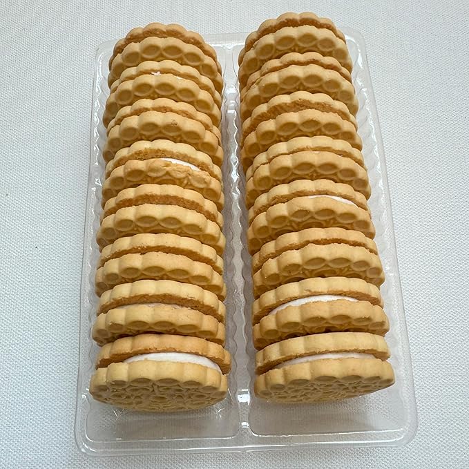 Exclusively Dog Cookies Sandwich Cremes Vanilla Flavor Dog Treats for Medium and Large Dogs, Natural and Made in The USA, 8 oz (Pack of 2)