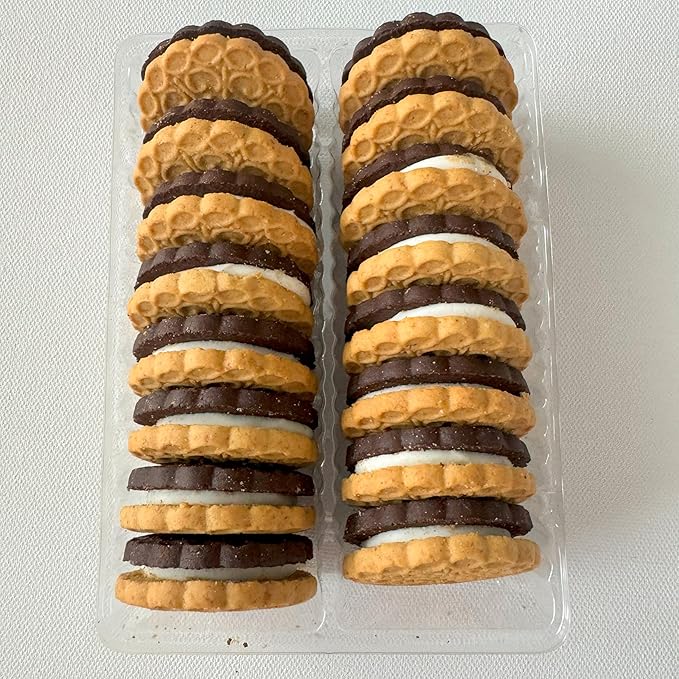 Exclusively Dog Cookies Sandwich Cremes S'Mores Flavor Dog Treats for Medium and Large Dogs, Natural and Made in The USA, 8 oz